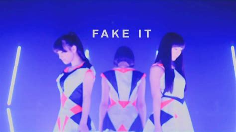 fake it perfume lyrics|[Official Music Video] Perfume 「FAKE IT」 .